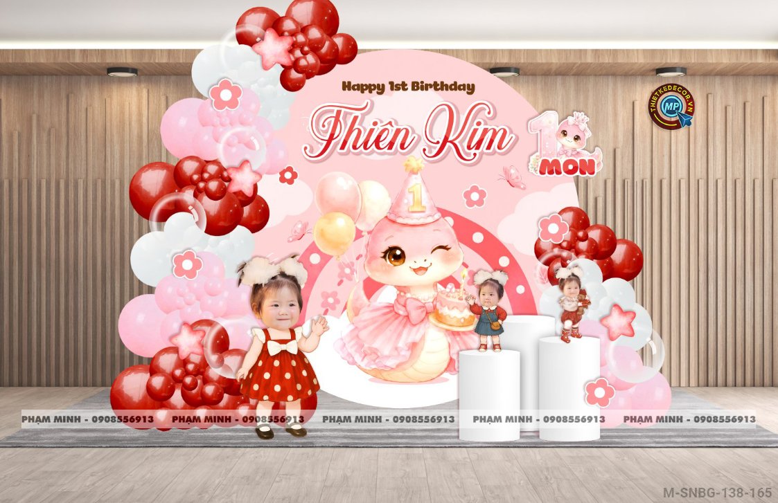 File thiết kế sinh nhật bé gái 1 tuổi rắn tỵ tone hồng đỏ decor trang trí bong bóng đáng yêu dễ thương sang trọng