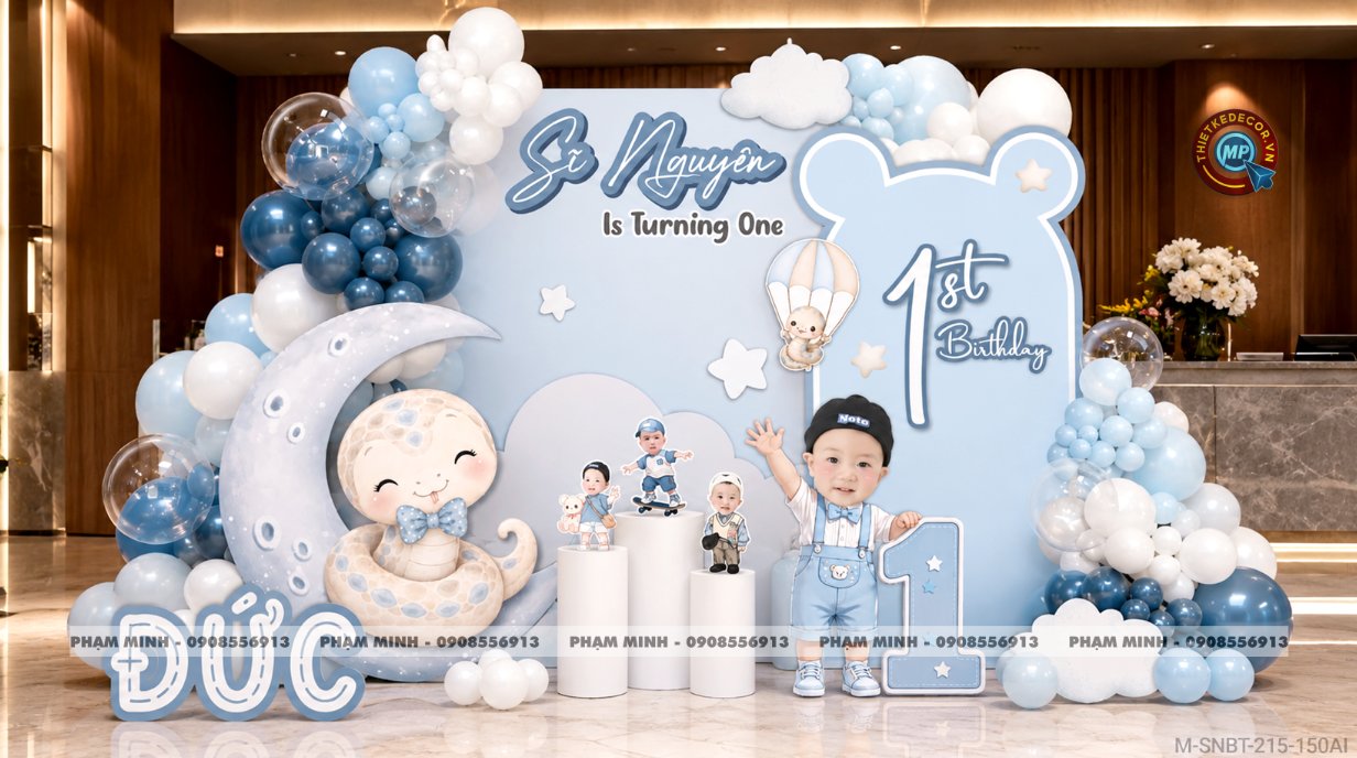 File thiết kế sinh nhật bé trai tuổi rắn tone xanh ; Sinh nhật bé trai tone xanh; Sinh nhật 1 tuổi tone xanh cute đáng yêu dễ thương.